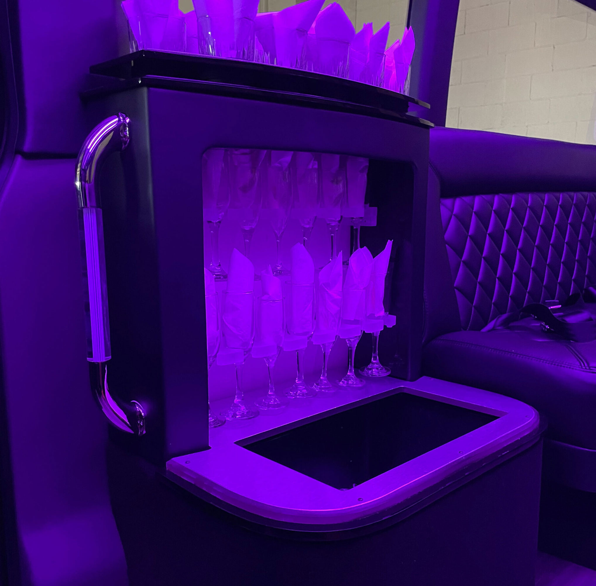 Corporate Limousine Services in Rio Vista